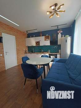 Дом 101м&sup2;, 2-этажный, участок 6 сот.  