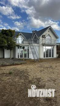 Дом 173м², 2-этажный, участок 8 сот.  