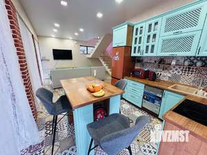 Дом 340м², 2-этажный, участок 9 сот.  