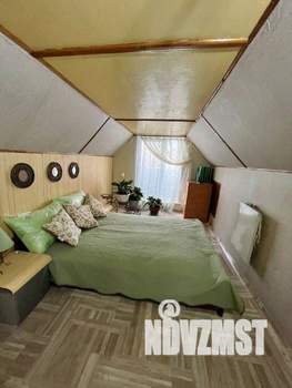 Дом 53м&sup2;, 2-этажный, участок 4 сот.  