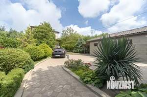 Коттедж 245м², 2-этажный, участок 12 сот.  