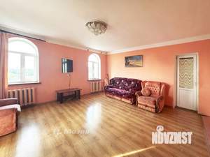 Дом 500м², 3-этажный, участок 13 сот.  