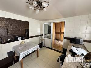 Дом 178м&sup2;, 2-этажный, участок 4 сот.  