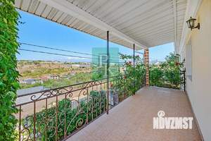 Дом 175м², 2-этажный, участок 8 сот.  