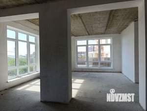 Дом 240м&sup2;, 2-этажный, участок 5 сот.  