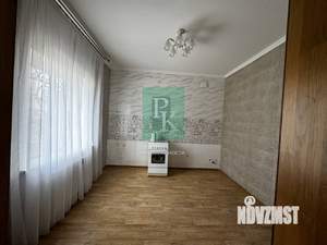 Дом 100м², 2-этажный, участок 8 сот.  