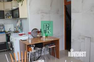 Дача 140м², 2-этажный, участок 4 сот.  