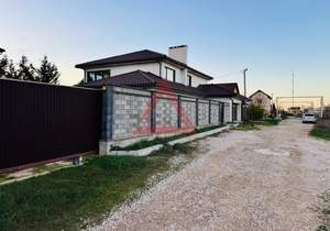 Дом 293м², 2-этажный, участок 8 сот.  