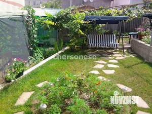 Дом 180м&sup2;, 2-этажный, участок 3 сот.  