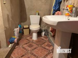Дом 50м², 2-этажный, участок 5 сот.  