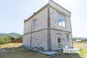 Дом 108м&sup2;, 2-этажный, участок 4 сот.  