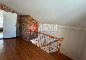 Дом 218м², 3-этажный, участок 3 сот.  