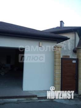 Коттедж 350м&sup2;, 2-этажный, участок 20 сот.  