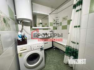 Дом 350м&sup2;, 2-этажный, участок 4 сот.  