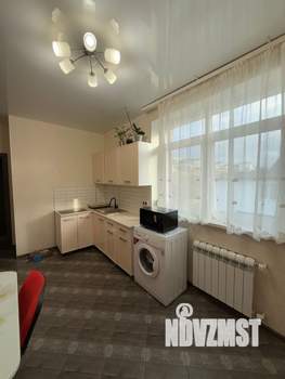 Дом 605м&sup2;, 3-этажный, участок 12 сот.  