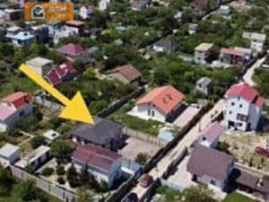 Дом 100м&sup2;, 1-этажный, участок 4 сот.  