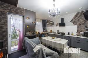 Дом 83м², 2-этажный, участок 4 сот.  