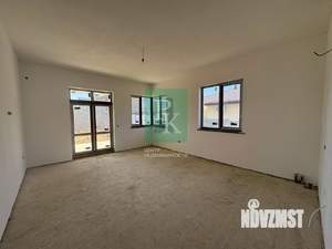 Дом 132м², 1-этажный, участок 4 сот.  