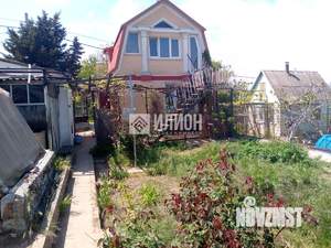 Дом 60м&sup2;, 2-этажный, участок 4 сот.  