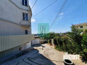 Дом 295м&sup2;, 4-этажный, участок 3 сот.  