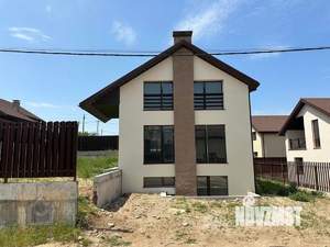 Коттедж 210м², 3-этажный, участок 5 сот.  