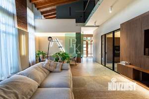 Дом 187м², 2-этажный, участок 4 сот.  