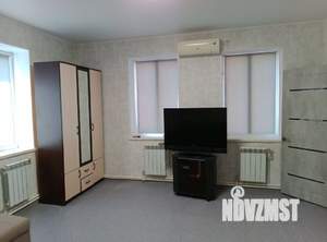 Дом 60м², 2-этажный, участок 5 сот.  