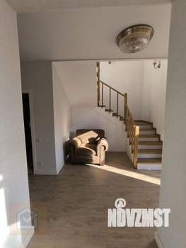 Дом 181м², 2-этажный, участок 4 сот.  