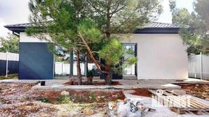 Дом 122м&sup2;, 1-этажный, участок 4 сот.  