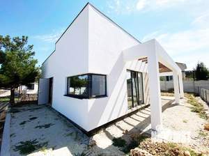 Дом 108м², 1-этажный, участок 4 сот.  