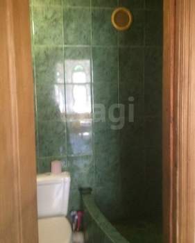 Дом 180м², 2-этажный, участок 9 сот.  