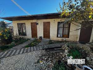 Дом 83м&sup2;, 2-этажный, участок 4 сот.  