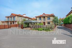 Дом 332м², 2-этажный, участок 5 сот.  