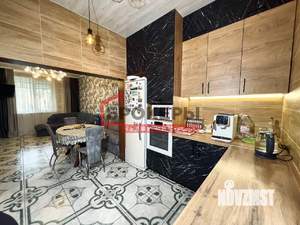 Дача 350м², 2-этажный, участок 4 сот.  