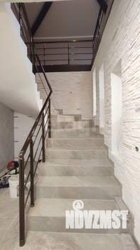 Дом 279м², 2-этажный, участок 7 сот.  