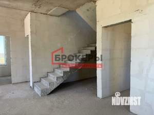 Дом 140м&sup2;, 2-этажный, участок 5 сот.  