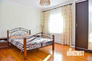 Дом 136м², 2-этажный, участок 8 сот.  