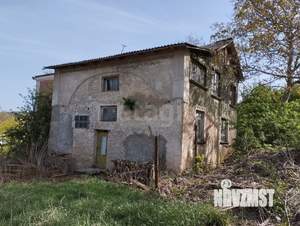 Дом 180м², 2-этажный, участок 15 сот.  