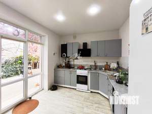 Дом 170м&sup2;, 2-этажный, участок 5 сот.  