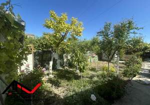 Дом 96м&sup2;, 2-этажный, участок 4 сот.  