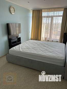 Дом 210м², 3-этажный, участок 6 сот.  