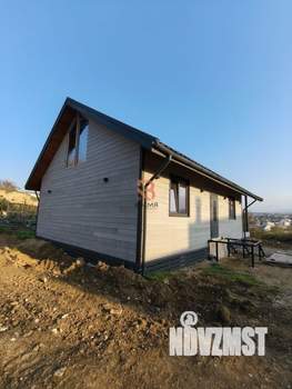 Дом 100м², 2-этажный, участок 6 сот.  