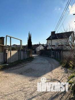 Дом 182м², 3-этажный, участок 4 сот.  