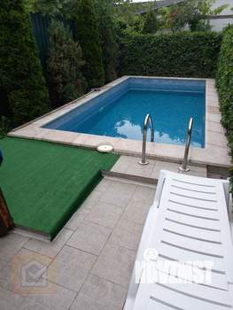 Дом 300м&sup2;, 2-этажный, участок 9 сот.  