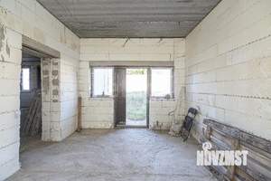 Дом 483м&sup2;, 2-этажный, участок 7 сот.  