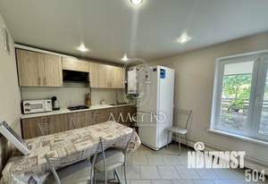 Дом 279м², 2-этажный, участок 6 сот.  