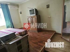 Дом 250м², 3-этажный, участок 5 сот.  