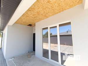 Дом 120м&sup2;, 1-этажный, участок 4 сот.  