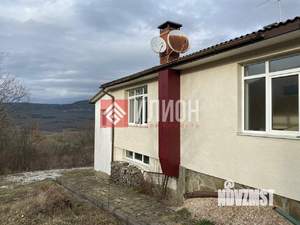 Дом 520м&sup2;, 2-этажный, участок 12 сот.  