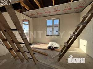 Дом 180м², 2-этажный, участок 6 сот.  